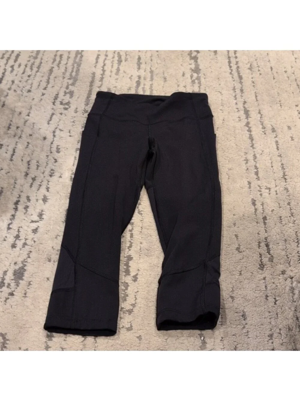 Lululemon Pace Rival Crop *Full-On Luxtreme 22